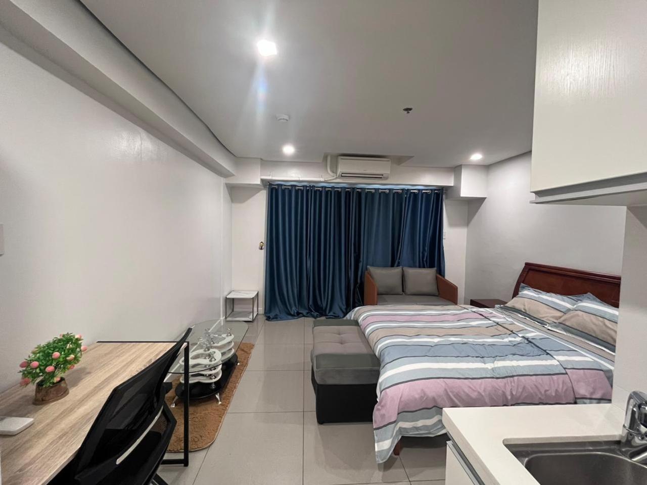 Sapphire Seaview Park Lejlighedshotel Manila Eksteriør billede